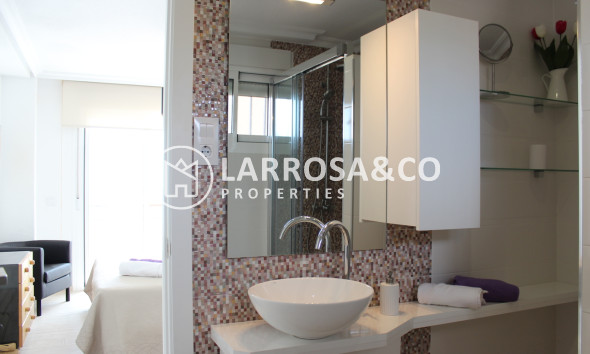 Herverkoop - Apartment - Mil Palmeras - Costa Blanca