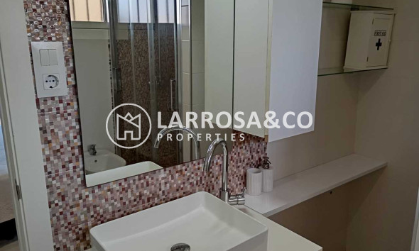 Herverkoop - Apartment - Mil Palmeras - Costa Blanca