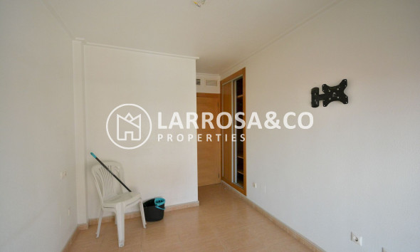 Herverkoop - Apartment - Guardamar del Segura