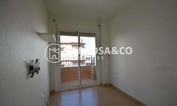 Herverkoop - Apartment - Guardamar del Segura