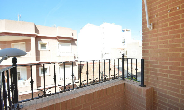 Herverkoop - Apartment - Guardamar del Segura