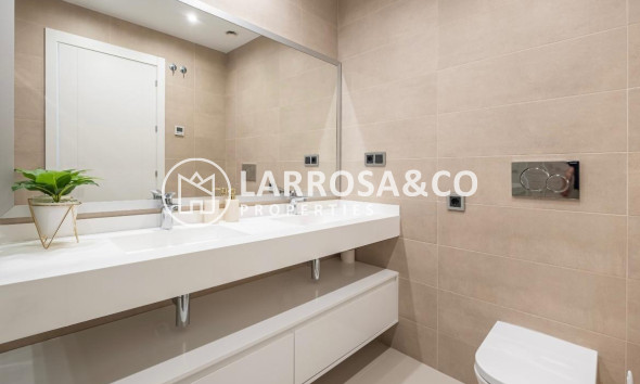 Herverkoop - Apartment - Benidorm - Playa de Poniente