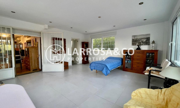 Вторичный рынок - Дом - Benidorm - Urbanizaciones