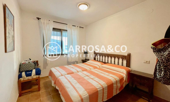 Вторичный рынок - Дом - Benidorm - Urbanizaciones