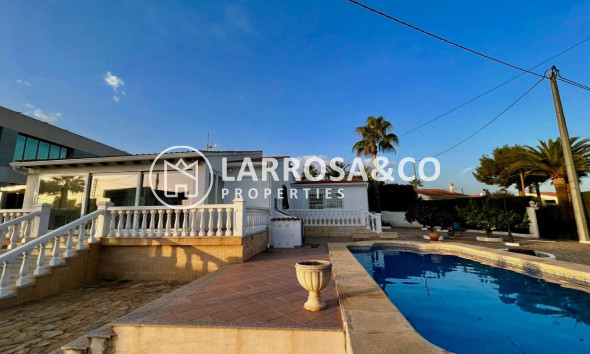 Вторичный рынок - Дом - Benidorm - Urbanizaciones