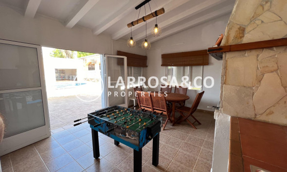 Resale - Detached House/Villa - Dolores - CMNO. ESCORREDOR