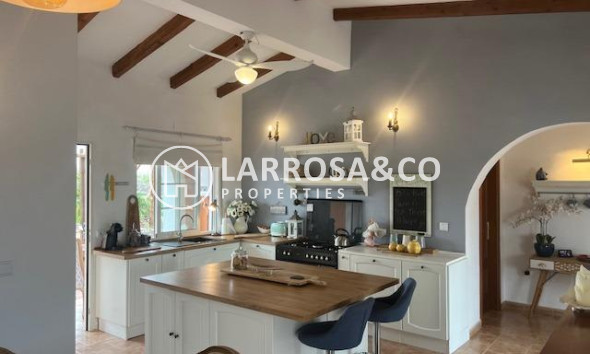 Вторичный рынок - Загородный дом - Долорес - Comunidad valenciana