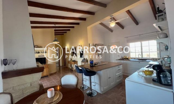 Вторичный рынок - Загородный дом - Долорес - Comunidad valenciana