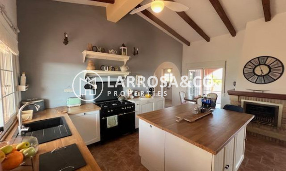 Вторичный рынок - Загородный дом - Долорес - Comunidad valenciana