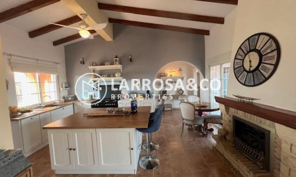 Вторичный рынок - Загородный дом - Долорес - Comunidad valenciana