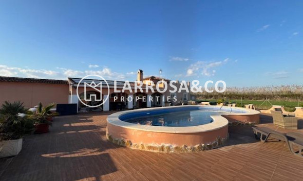 Вторичный рынок - Загородный дом - Долорес - Comunidad valenciana