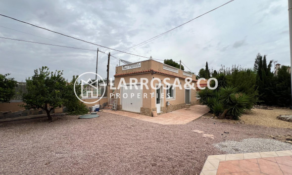 A Vendre - Villa - Dolores - CMNO. ESCORREDOR