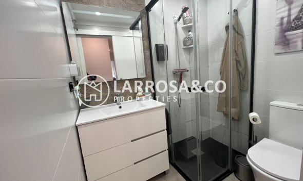 Herverkoop - Apartment - Dolores - Comunidad valenciana