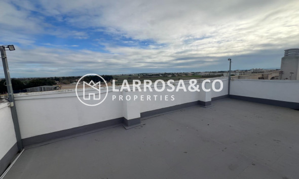 Herverkoop - Apartment - Dolores - Comunidad valenciana