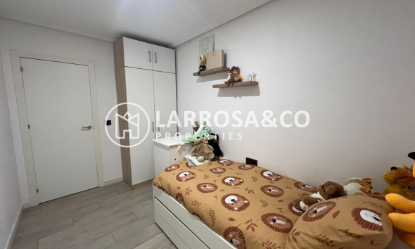 Herverkoop - Apartment - Dolores - Comunidad valenciana