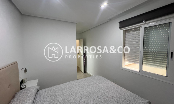 Herverkoop - Apartment - Dolores - Comunidad valenciana