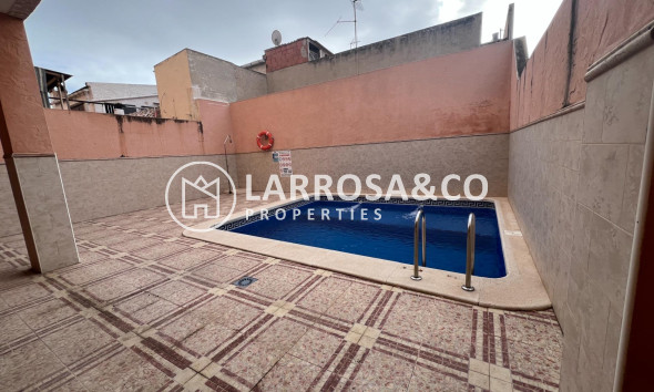 Herverkoop - Apartment - Dolores - Comunidad valenciana
