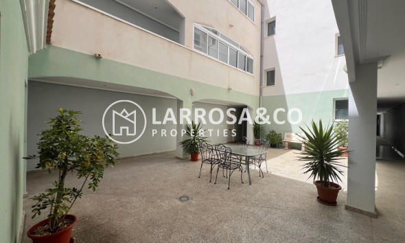 Herverkoop - Apartment - Dolores - Comunidad valenciana