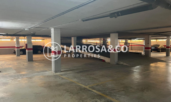 Herverkoop - Apartment - Dolores - Comunidad valenciana