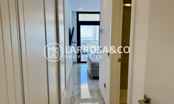 Herverkoop - Apartment - Benidorm - Playa de Poniente