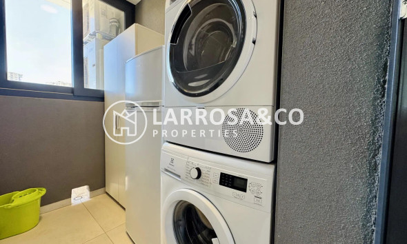 Herverkoop - Apartment - Benidorm - Playa de Poniente