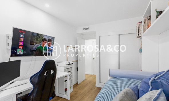 Herverkoop - Penthouse  - Alicante - Pau 5