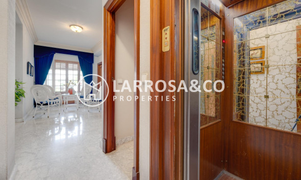 Resale - Country house - Callosa de Segura - Comunidad valenciana