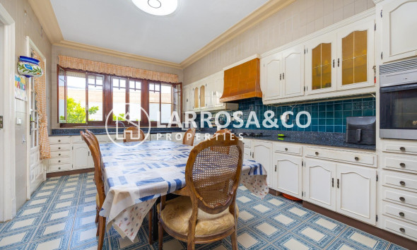 Resale - Country house - Callosa de Segura - Comunidad valenciana