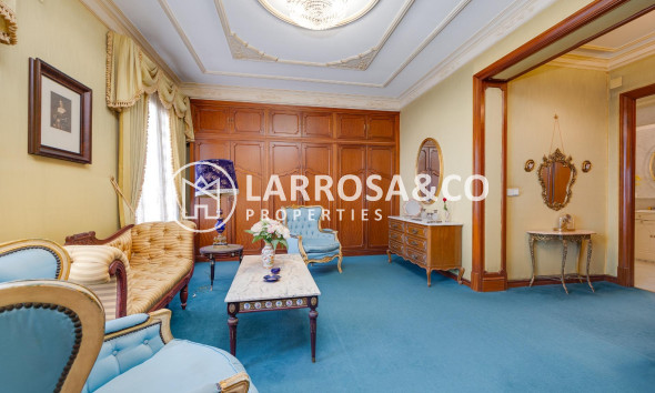 Resale - Country house - Callosa de Segura - Comunidad valenciana