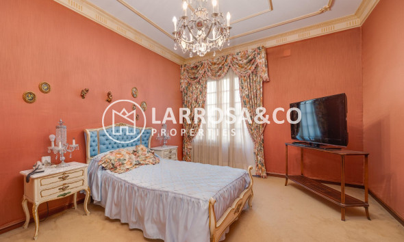 Resale - Country house - Callosa de Segura - Comunidad valenciana