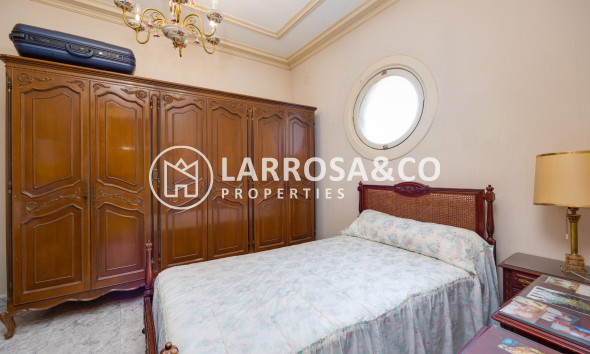 Resale - Country house - Callosa de Segura - Comunidad valenciana