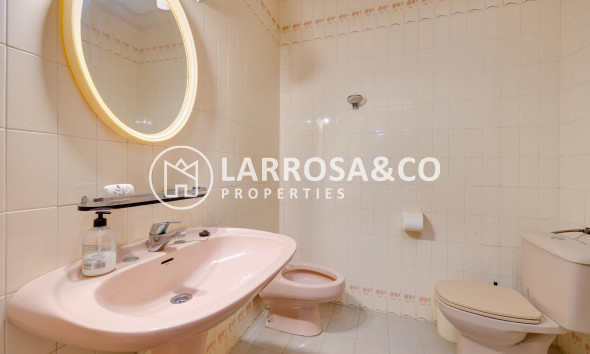 Resale - Country house - Callosa de Segura - Comunidad valenciana