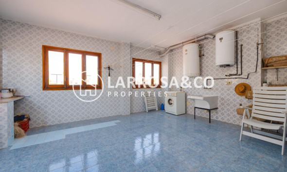 Resale - Country house - Callosa de Segura - Comunidad valenciana