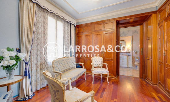 Resale - Country house - Callosa de Segura - Comunidad valenciana