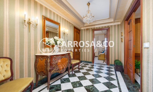 Resale - Country house - Callosa de Segura - Comunidad valenciana