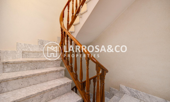 Resale - Country house - Callosa de Segura - Comunidad valenciana