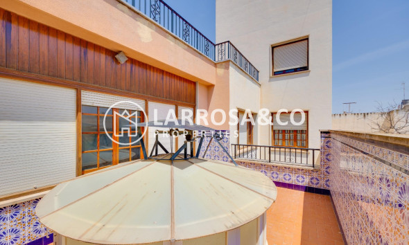 Resale - Country house - Callosa de Segura - Comunidad valenciana