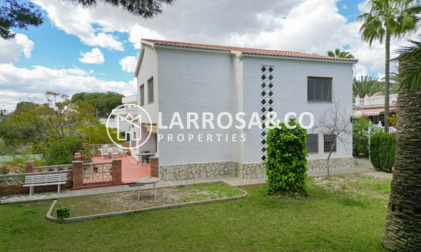 Herverkoop - Villa - El Campello - Costa Blanca
