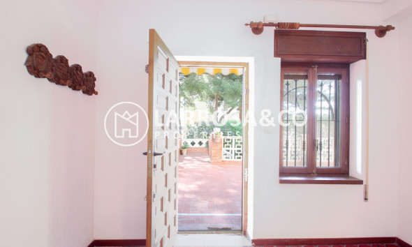 Herverkoop - Villa - El Campello - Costa Blanca