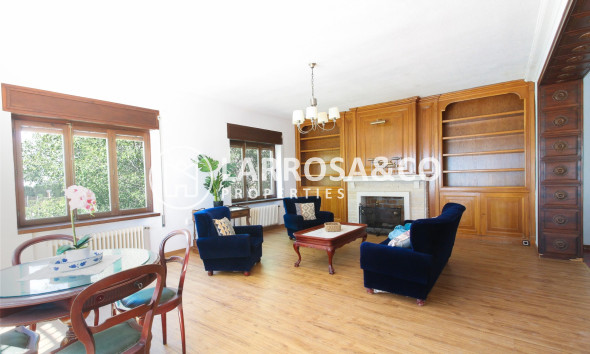 Herverkoop - Villa - El Campello - Costa Blanca