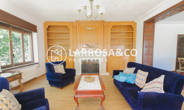 Herverkoop - Villa - El Campello - Costa Blanca