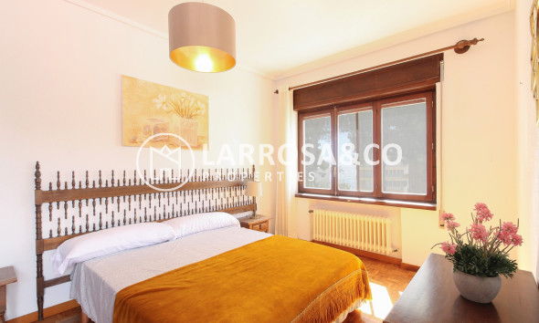 Herverkoop - Villa - El Campello - Costa Blanca