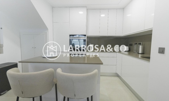 A Vendre - Villa - Dolores