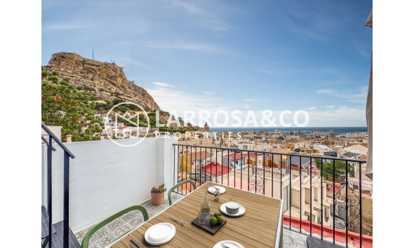 Resale - Apartment - Alicante - Costa Blanca