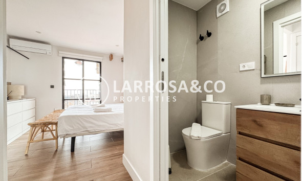 Resale - Apartment - Alicante - Costa Blanca