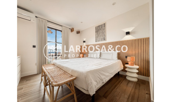 Resale - Apartment - Alicante - Costa Blanca