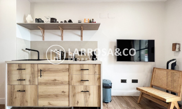 Resale - Apartment - Alicante - Costa Blanca