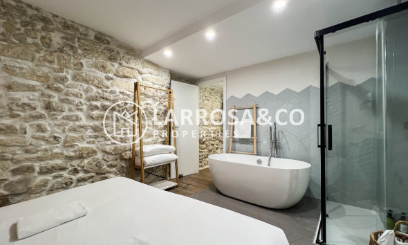 Resale - Apartment - Alicante - Costa Blanca