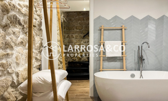 Resale - Apartment - Alicante - Costa Blanca