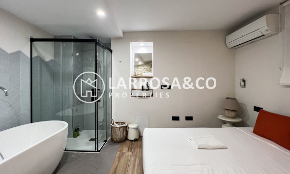 Resale - Apartment - Alicante - Costa Blanca